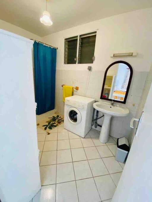 豪特尔Habitation Nala Proche Bourg公寓 外观 照片